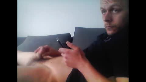 Snapshot of hubikush22 chatting on October 2025 08:12:01 AM hubikush22 online show from October 2025 08:12:01 AM