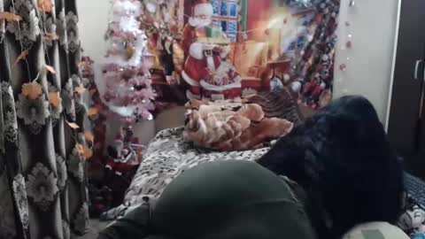 Snapshot of hugeassdevil chatting on January 2025 06:29:02 PM hugeassdevil online show from January 2025 06:29:02 PM