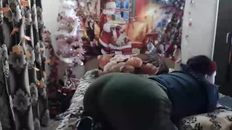 Snapshot of hugeassdevil chatting on January 2025 06:48:01 PM hugeassdevil online show from January 2025 06:48:01 PM