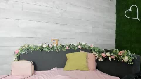 Snapshot of hugeboobserin chatting on November 2025 04:58:02 AM Erin online show from November 2025 04:58:02 AM