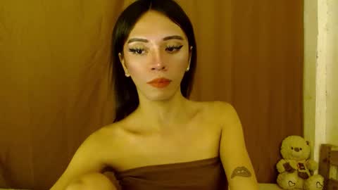 Cara online show from January 2025 09:51:01 PM