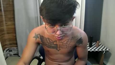 Snapshot of hugecockchristian chatting on October 2025 03:58:02 AM hugecockchristian online show from October 2025 03:58:02 AM