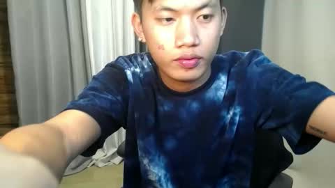 Snapshot of hugecockjames09 chatting on October 2025 10:46:02 AM hugecockjames09 online show from October 2025 10:46:02 AM