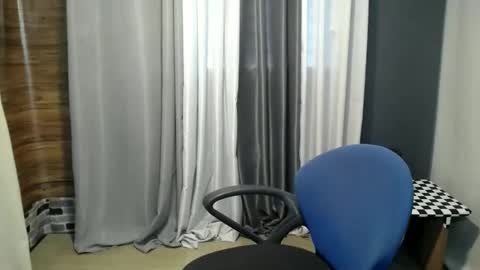 Snapshot of hugecockjames09 chatting on October 2025 08:27:02 AM hugecockjames09 online show from October 2025 08:27:02 AM