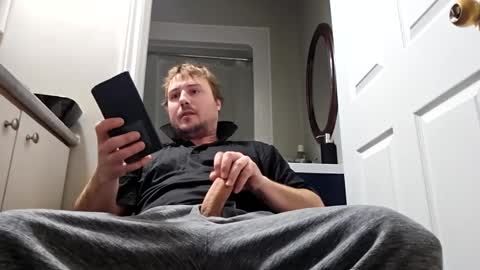 Snapshot of hugeselffacial chatting on March 2025 06:11:01 PM Huge mega monster Cumsplash online show from March 2025 06:11:01 PM