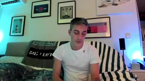 Snapshot of hugolandcam chatting on December 2024 09:23:01 PM Hugo online show from December 2024 09:23:01 PM