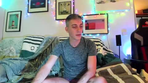 Snapshot of hugolandcam chatting on December 2024 08:58:02 PM Hugo online show from December 2024 08:58:02 PM