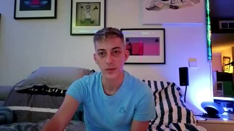 Snapshot of hugolandcam chatting on January 2025 05:41:01 PM Hugo online show from January 2025 05:41:01 PM