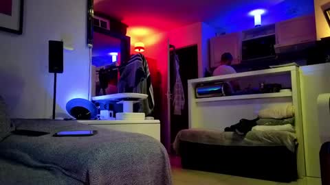 Snapshot of hugolandcam chatting on January 2025 09:55:02 PM Hugo online show from January 2025 09:55:02 PM