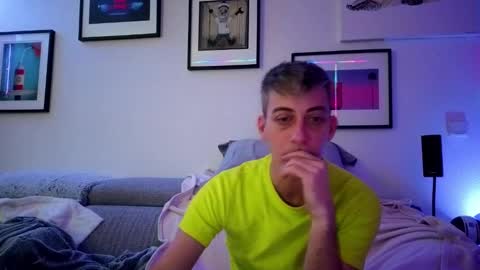 Snapshot of hugolandcam chatting on January 2025 08:54:01 PM Hugo online show from January 2025 08:54:01 PM