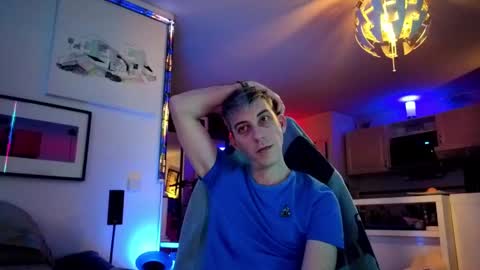 Snapshot of hugolandcam chatting on January 2025 11:50:02 PM Hugo online show from January 2025 11:50:02 PM