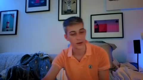 Snapshot of hugolandcam chatting on January 2025 08:56:02 PM Hugo online show from January 2025 08:56:02 PM