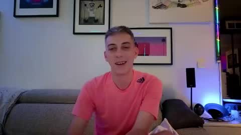 Snapshot of hugolandcam chatting on February 2025 08:24:01 PM Hugo online show from February 2025 08:24:01 PM