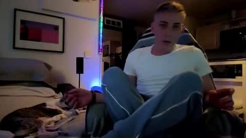 Snapshot of hugolandcam chatting on February 2025 11:34:01 PM Hugo online show from February 2025 11:34:01 PM