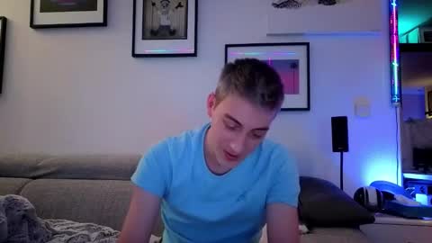 Snapshot of hugolandcam chatting on March 2025 08:31:02 PM Hugo online show from March 2025 08:31:02 PM