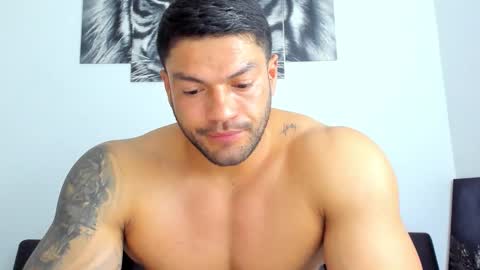 Snapshot of humber_eli chatting on October 2025 02:57:02 AM Eli online show from October 2025 02:57:02 AM