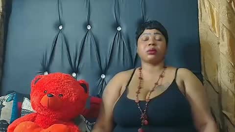 humongoustitss500929 online show from September 2025 04:08:01 PM