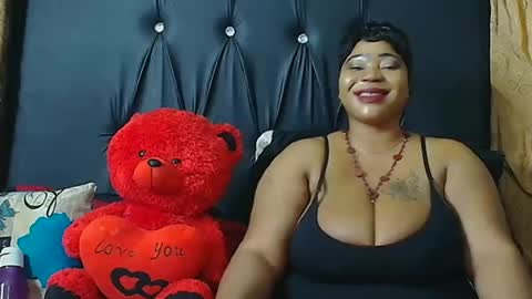 humongoustitss500929 online show from October 2025 03:56:01 AM