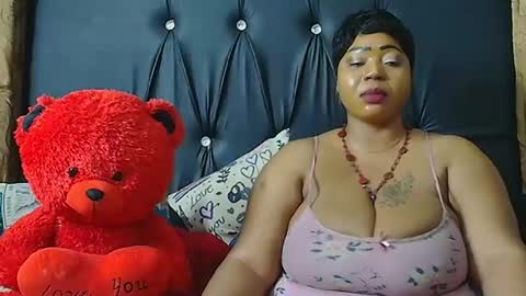 humongoustitss500929 online show from October 2025 04:08:02 AM