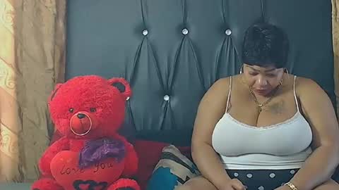 humongoustitss500929 online show from November 2025 08:14:02 AM