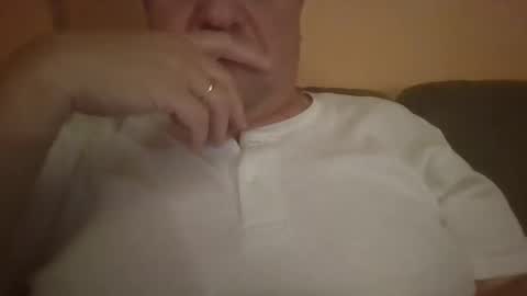 vastagfasz magyar apuci online show from September 2025 07:51:02 PM