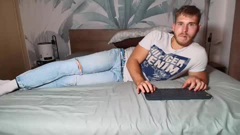 Hunter Bridges online show from September 2025 02:08:01 PM