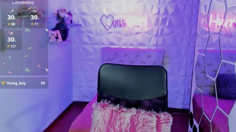Snapshot of hurremcan_ chatting on February 2025 05:40:02 PM Hurrem online show from February 2025 05:40:02 PM