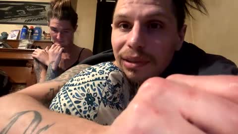 husbandandwife2011 online show from February 2025 08:11:01 AM