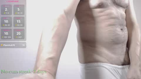 Snapshot of hxmister chatting on October 2025 02:36:02 AM Andrew online show from October 2025 02:36:02 AM