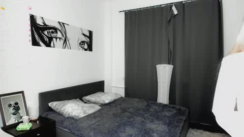 Kate online show from October 2025 02:40:01 PM