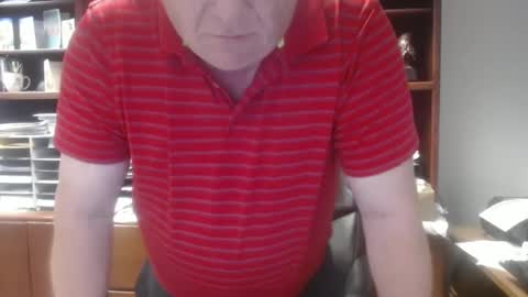 Snapshot of hypnotizing4u chatting on September 2025 11:27:02 PM hypnotizing4u online show from September 2025 11:27:02 PM