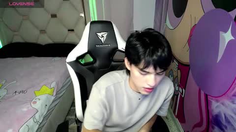 hyun jin online show from October 2025 08:53:02 PM