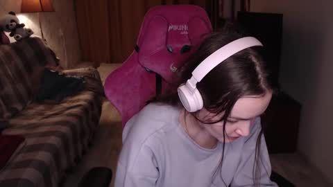 Snapshot of i_love_icecream chatting on December 2024 02:33:02 PM elisabeth online show from December 2024 02:33:02 PM