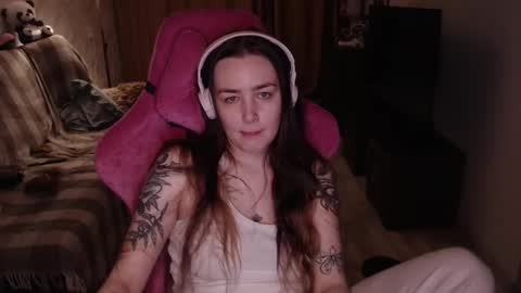 Snapshot of i_love_icecream chatting on December 2024 01:28:01 PM elisabeth online show from December 2024 01:28:01 PM