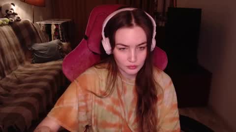 Snapshot of i_love_icecream chatting on January 2025 04:03:01 PM elisabeth online show from January 2025 04:03:01 PM