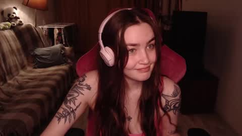 Snapshot of i_love_icecream chatting on January 2025 07:05:01 PM elisabeth online show from January 2025 07:05:01 PM