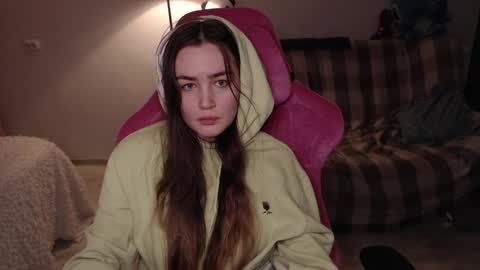 Snapshot of i_love_icecream chatting on January 2025 05:38:02 PM elisabeth online show from January 2025 05:38:02 PM