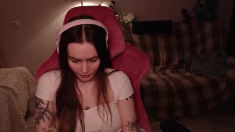 Snapshot of i_love_icecream chatting on January 2025 05:32:01 PM elisabeth online show from January 2025 05:32:01 PM