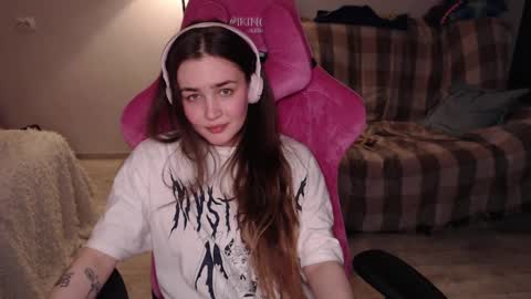 Snapshot of i_love_icecream chatting on January 2025 07:15:01 PM elisabeth online show from January 2025 07:15:01 PM