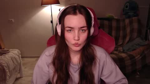 Snapshot of i_love_icecream chatting on February 2025 03:53:02 PM elisabeth online show from February 2025 03:53:02 PM