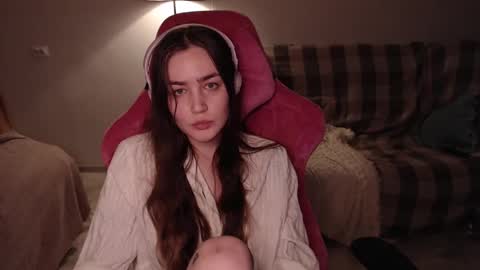 Snapshot of i_love_icecream chatting on February 2025 04:45:02 PM elisabeth online show from February 2025 04:45:02 PM