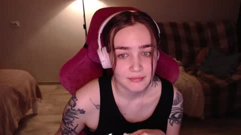 Snapshot of i_love_icecream chatting on March 2025 06:00:01 PM elisabeth online show from March 2025 06:00:01 PM