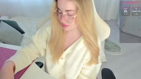 HiI am  EvaPVT is open  online show from October 2025 10:38:02 AM