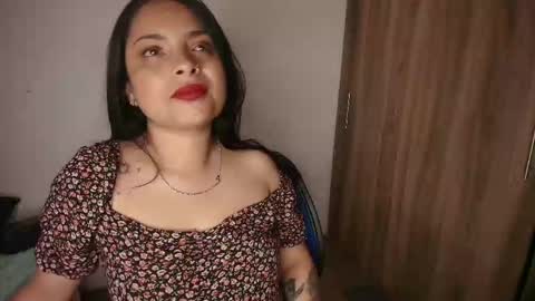 Aleja online show from September 2025 04:58:02 AM
