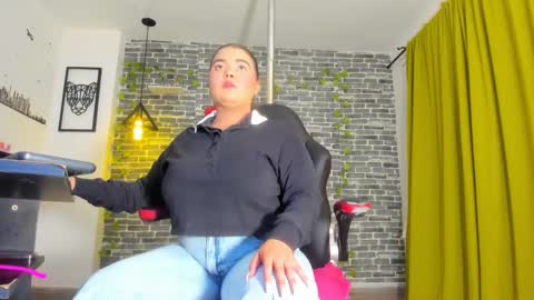 Samy   online show from January 2025 11:48:01 AM