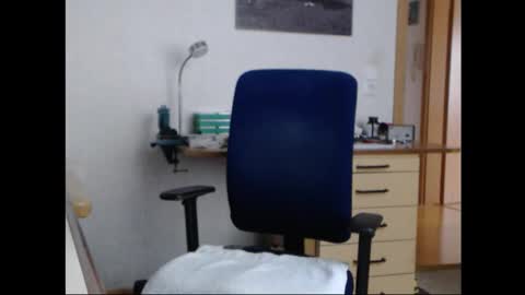 Snapshot of iamachim chatting on October 2025 08:00:02 AM iamachim online show from October 2025 08:00:02 AM