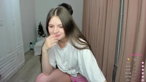 Snapshot of iamcassidy chatting on December 2024 05:33:02 AM Cassie STREAMS HERE EVERYDAY online show from December 2024 05:33:02 AM