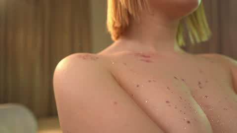 Claire online show from December 2024 06:49:01 PM