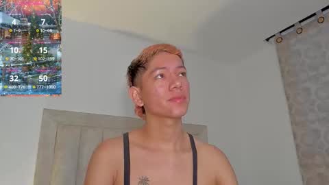 Juliiiiian online show from December 2025 11:06:01 AM