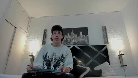 Mariano online show from October 2025 04:24:01 AM